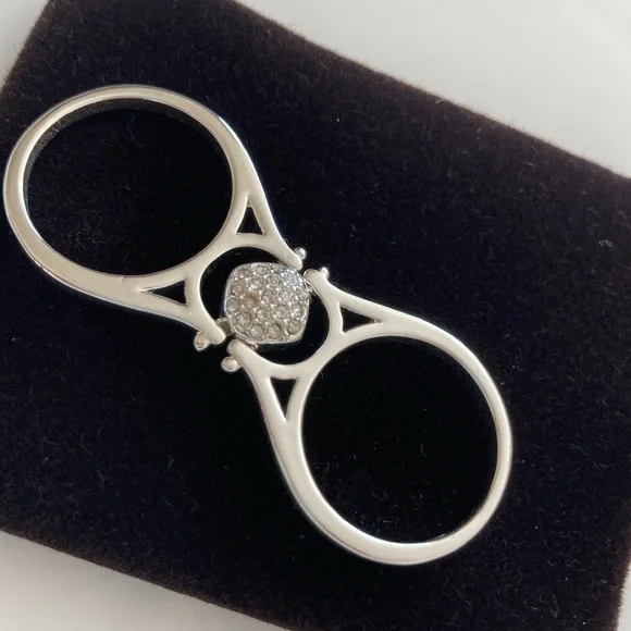 Avon Jewelry, Inverting Cocktail SilverTone Pave/Faceted Rhinestone 8 Ring R-2 - Picture 5 of 12